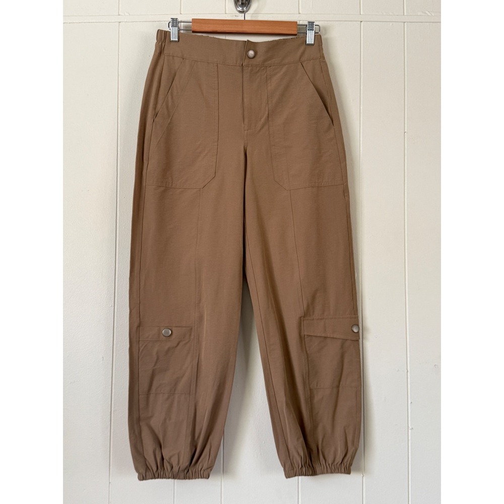 Cabi Womens High Waist Cargo Jogger Pants Camel Brown Utility Size XS Minimalist